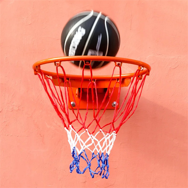 Learn how to dribble whilst navigating the ground.
