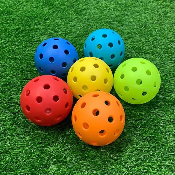 Outdoor Pickleball Tips