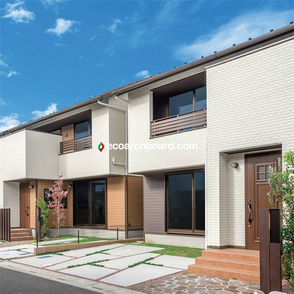 Comment utiliser les panneaux de revêtement extérieur ?