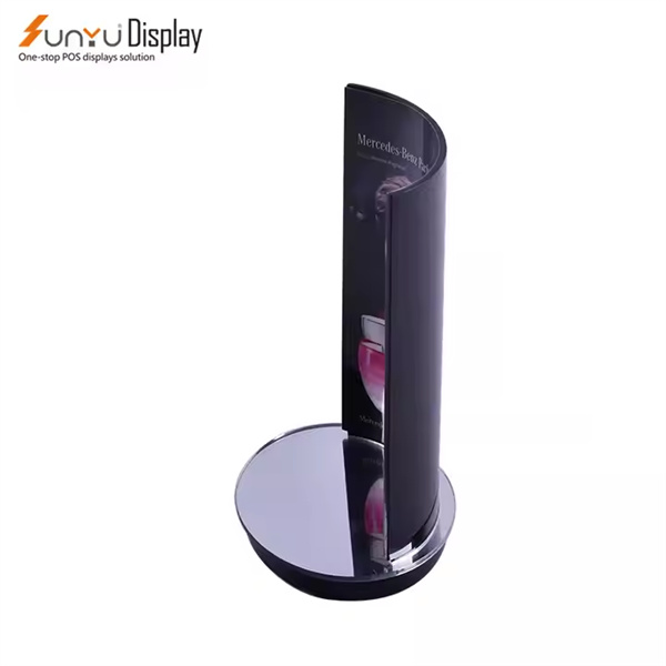 Organizează-ți Fragrantele cu un Suport de Parfum Stilat