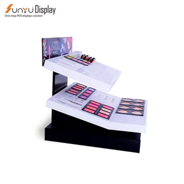 آرامین خود را با یک رف نمایش کسمتیک شیک و عملکردی تغییر دهید