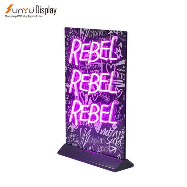 Klanten aantrekken met opvallende reclame-tentoonstellingsstanden