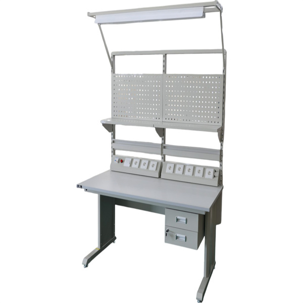 Běžné chyby, které je třeba vyhnout při zazemňování ESD stolu