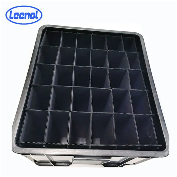 Soluzione versatile per la conservazione di componenti elettronici sensibili in ambienti industriali