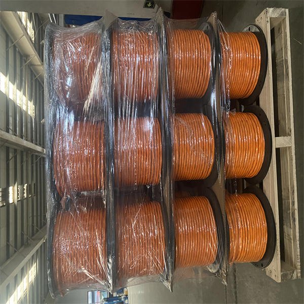 Eng næhere Iwwersiicht op de Spezifikatiounen vum 10AWG 2C Kabel