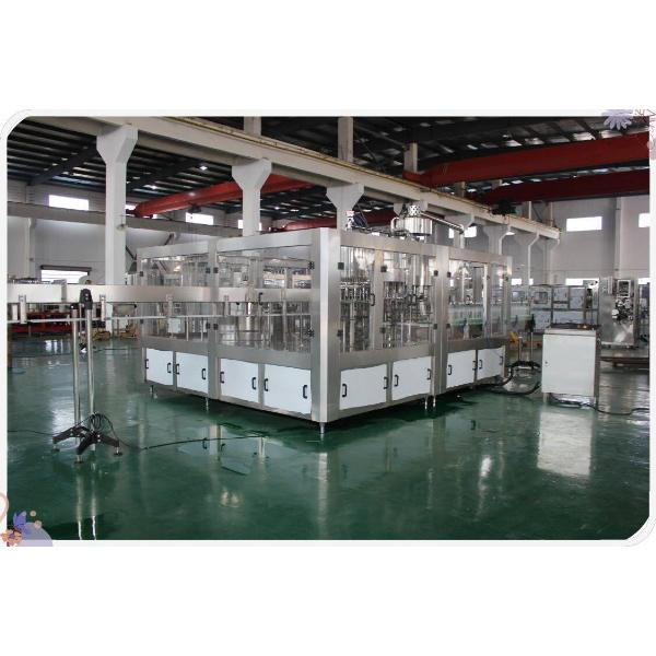 Säästä aikaa ja työkustannuksia huipputeknologian automaattisen mehutäyttölinjan avulla