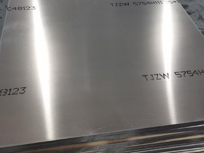 איך ניתן למנוע קרושת בערימות פלדה קARBON כדי להאריך את חייהם?