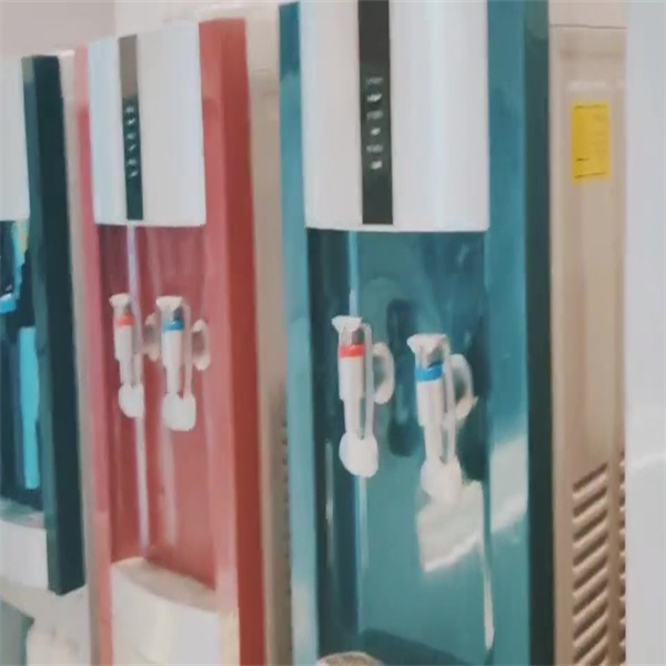 רבה שימוש וקל לשימוש בבית, במשרד או בדרך