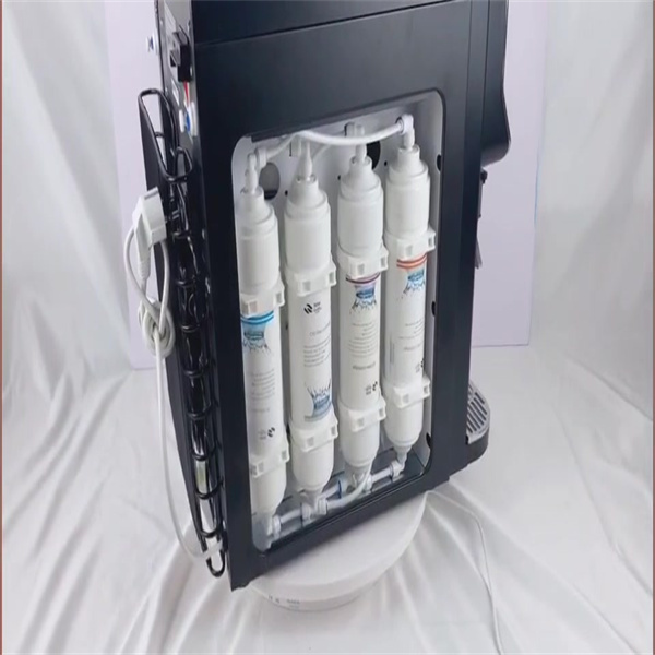 The Benefits of Countertop Water Dispensers