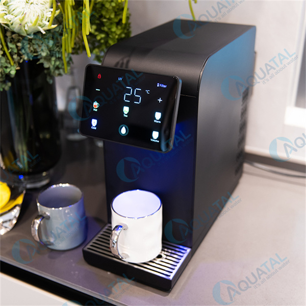 Топ менен сатып алуулар үчүн кичинекей суу салкындаткычтарга оптовик жеңилтиктер