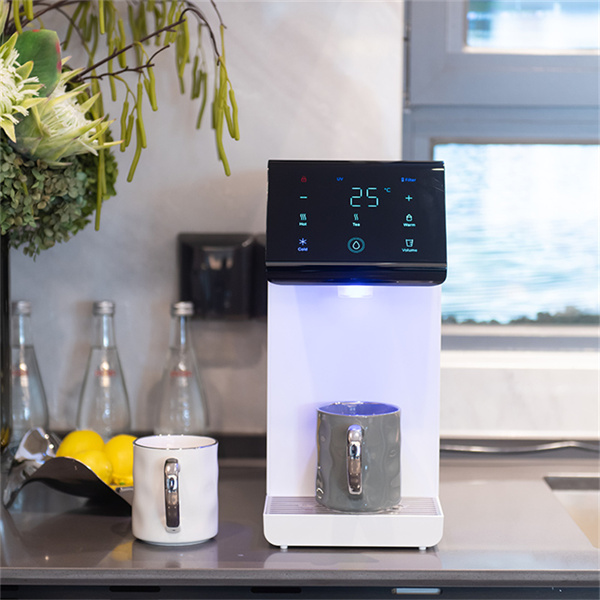 Ишчил офистордо жана үйлөрдө колдонууга жана колдоноого оңой