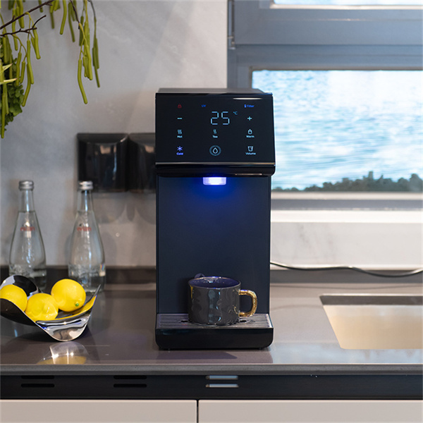 Коммерциялык колдонуу үчүн ысык суу менен энергияны утурдуу пайдаланган суу тазалагыч