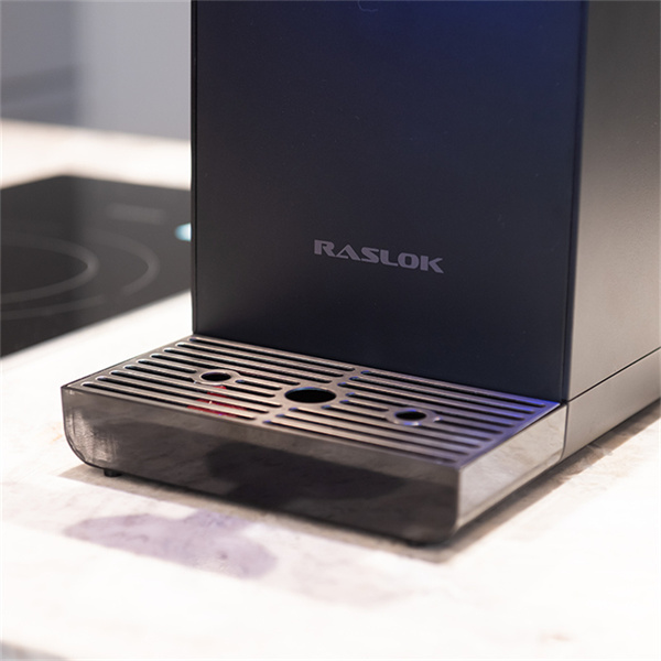 Ар бир жолусунда таза жана жандандыргыч суу алуу үчүн жеткиликтүү фильтрация системасы