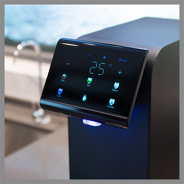 Биздин UF суу фильтри менен күн сайын жаңы, таза суу ичип жүрүңүз