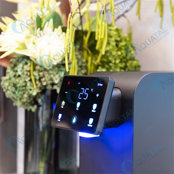 Таза жана шамалдуу тартуусу үчүн газдуу суу диспенсерлерин тандоочу ден соолугуна көңүл бурган тургундардын өсүп жаткан акымына кошулушуңуз.