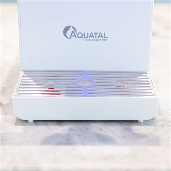 Жакшылыктуу жана стильдуу үйдөк диспенсер менен чиста сууга тиешелүү болсун.