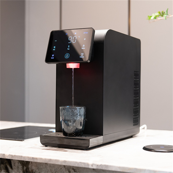 -Колдонууга жана туташтырууга оңой, ыңгайлуулук үчүн