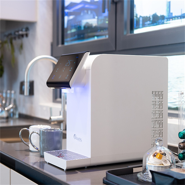 Таза суу алуу үчүн UF UV суу тазалагычтар кандай иштейт