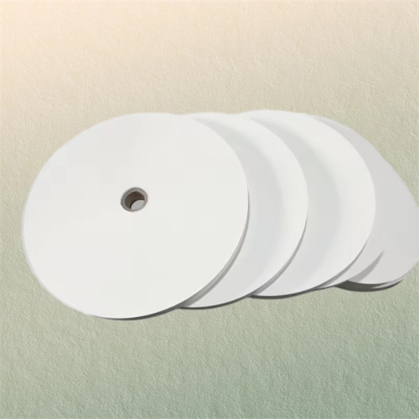 Výhody používání papírových kelímek pro horké nápoje