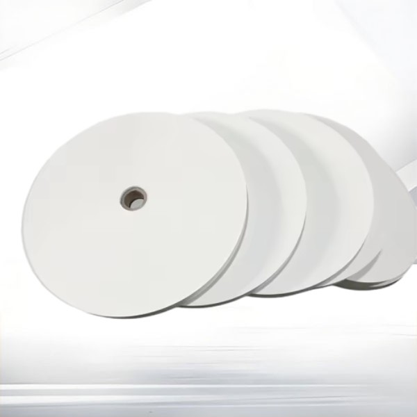 Падаходзіць для шырокага спектра застосаванняў, уключая чашкі, тара і пакаванне, гэтыя паперы ідэальныя для бізнесаў, якія шукаюць універсальную і эканомічную рашэнне.