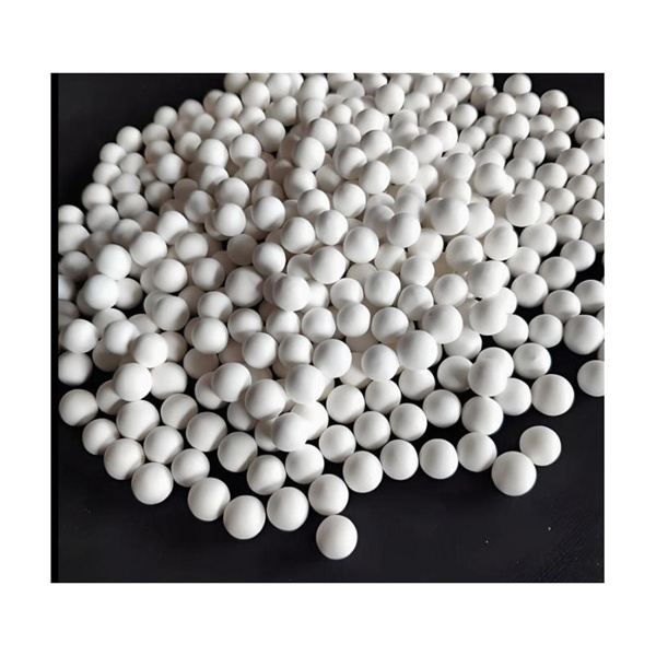 Mapuslanon ug ekonomikanhong solusyon sa pagtangtang sa fluoride ug arsenic gikan sa mainom nga tubig