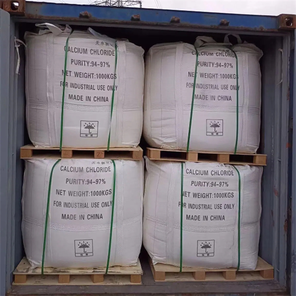 Uso de Pellets de Cloruro de Calcio en Deck de Madera