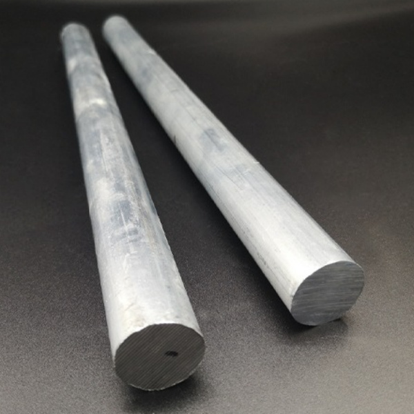 Opdag den rustikale charme ved en zinkbar til din næste sammenkomst