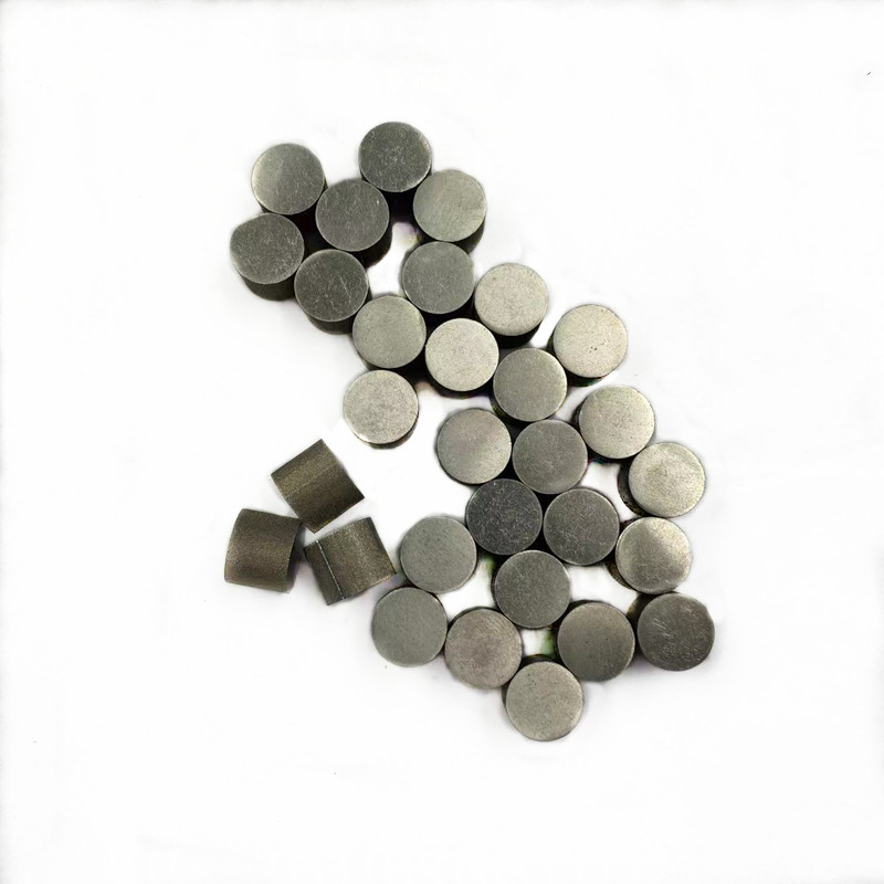 DIA3*3mm 5*5mm 7*7mm custom size export Metal products Titanium granules pellets balls details