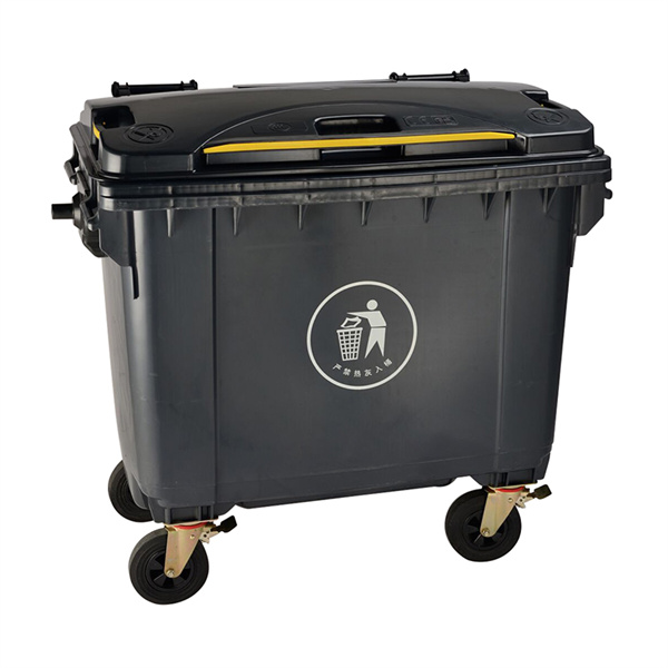 Eco-friendly disposal with a spacious design