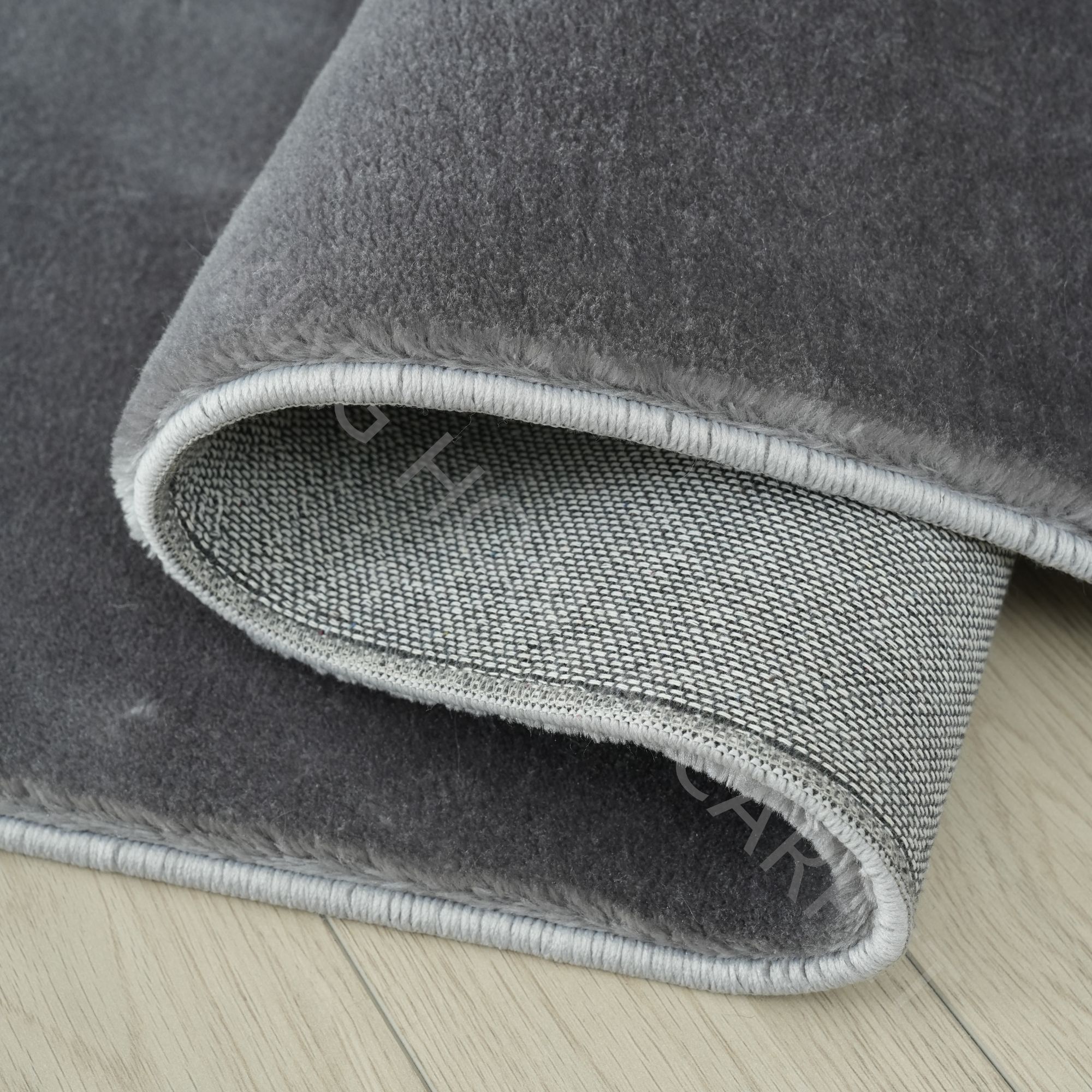 Ideal für Bereiche mit hohem Durchgang, die regelmäßige Reinigung erfordern