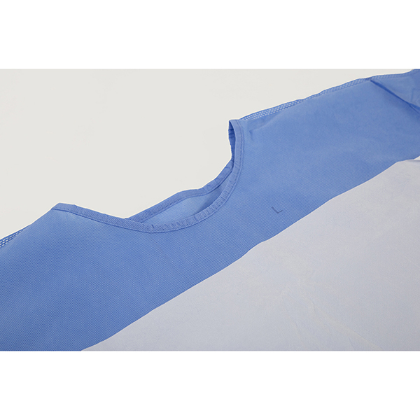 Як користуватися одноразовими халатами