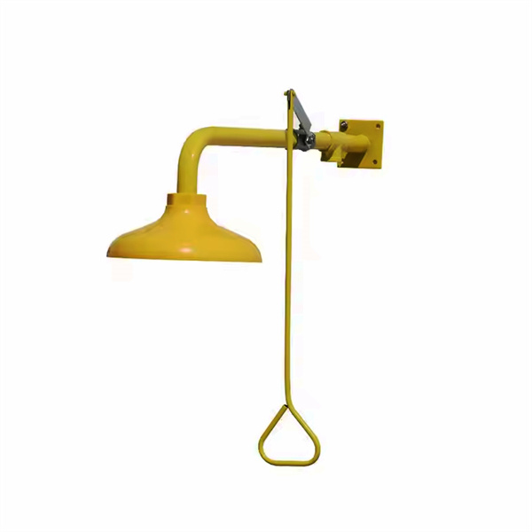 緊急用アイシャワーが永久的な目の損傷を防ぐ方法は？