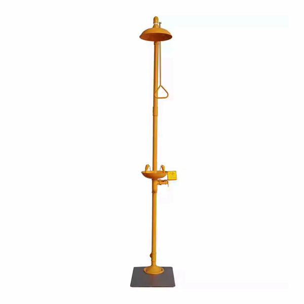 Choisir la bonne station de lavage oculaire pour votre installation industrielle