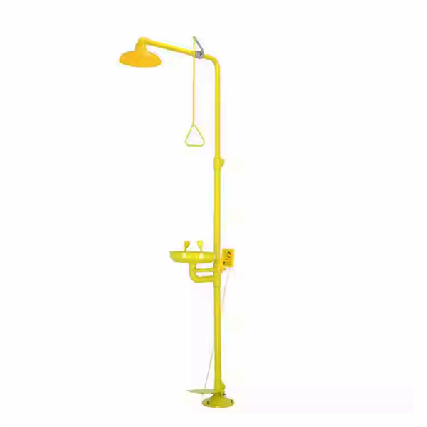 So verwenden Sie effektiv eine tragbare chemische Dusche für hygienische Bedürfnisse