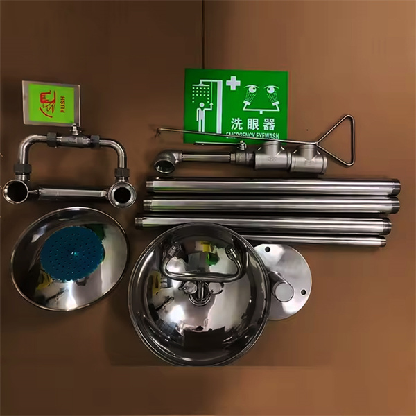 Dinamikus Szemmosógató az útoni szemirritációkhoz