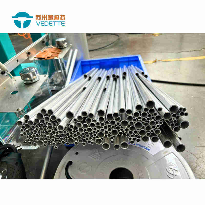 Desafíos comunes y soluciones en el corte de tubos con una máquina cortadora de tubos