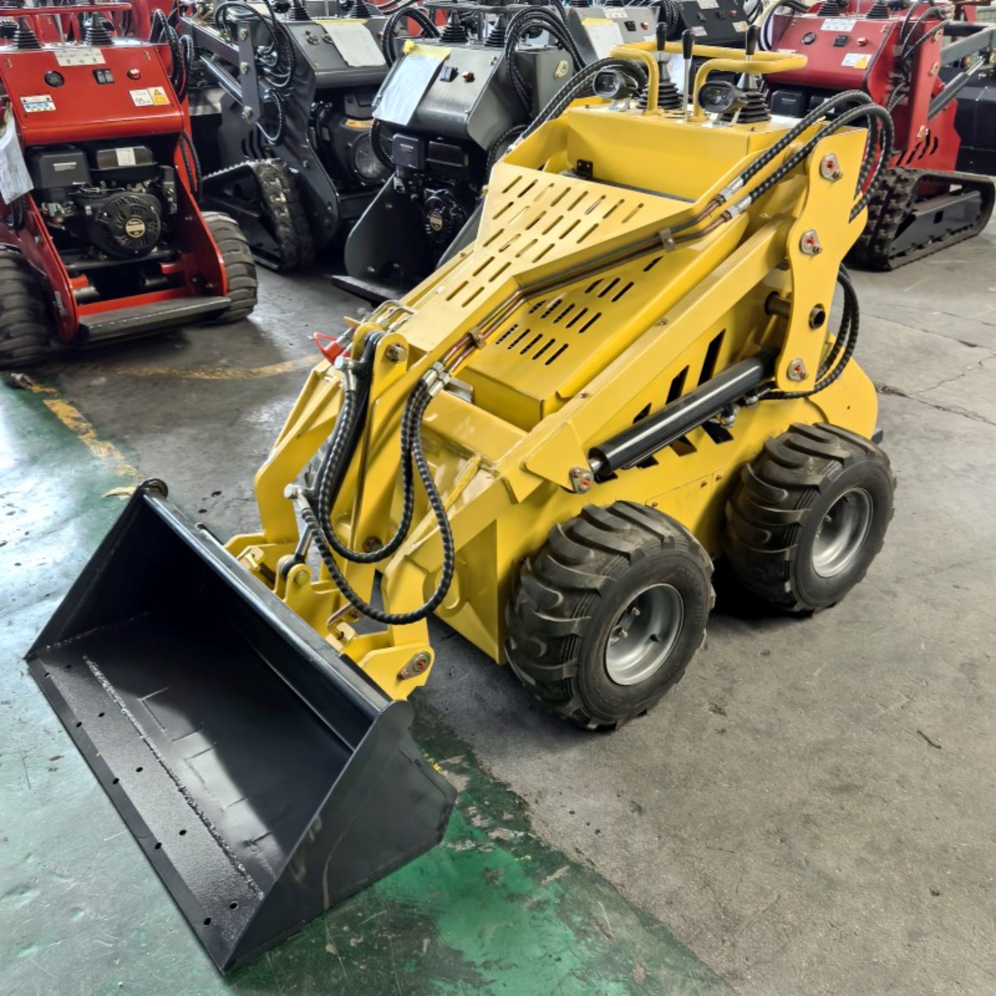 WY330 Kalidad Bagong tatsulok sa skid steer na may track mini skid loader multi-purpose mini skid steer loader para sa pagbebenta