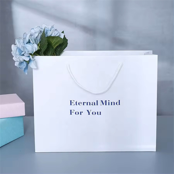 Pachete cadouri mici cu un impact mare