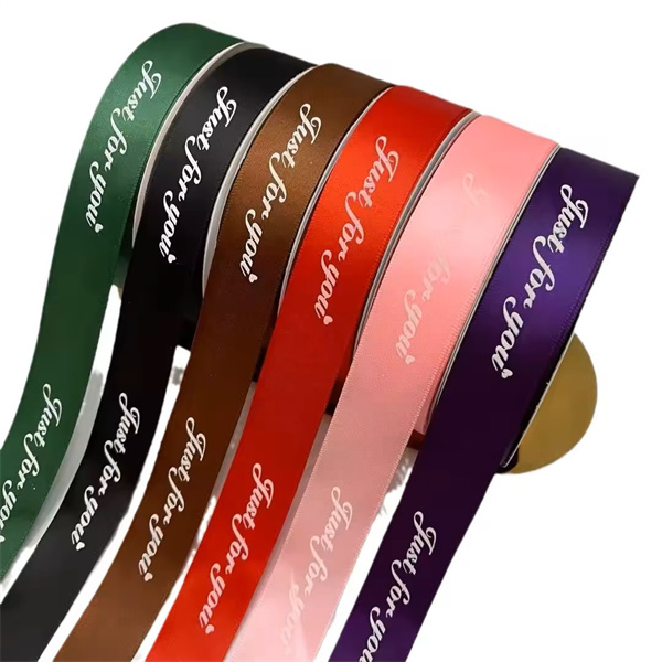 การตกแต่งที่สมบูรณ์แบบสำหรับการห่อของขวัญ