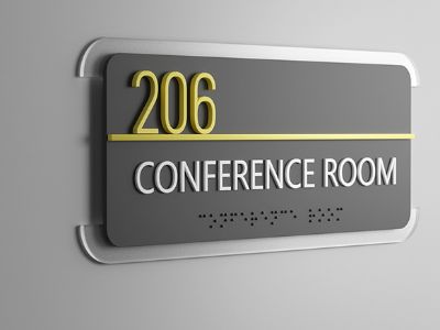 How to Evaluate a Professional Door Plate Manufacturer: Key Factors to Consider