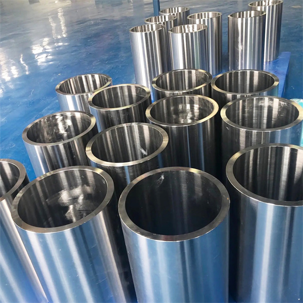 Using Alloy Steel Pipes: How, What and Where.