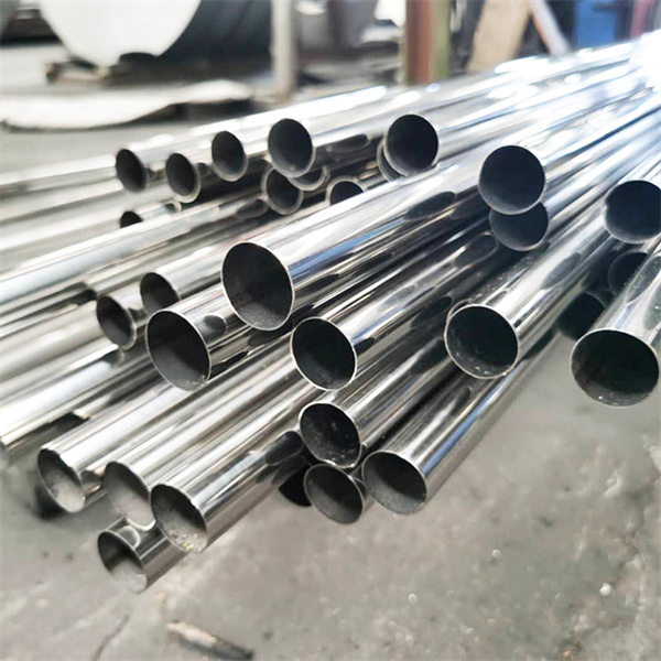 Use of steel seamless pipe: