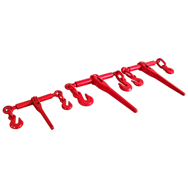 يمكنك بسهولة شد أو تخفيف التوتر على حمولتك باستخدام مشبك الرافعة 1 2.