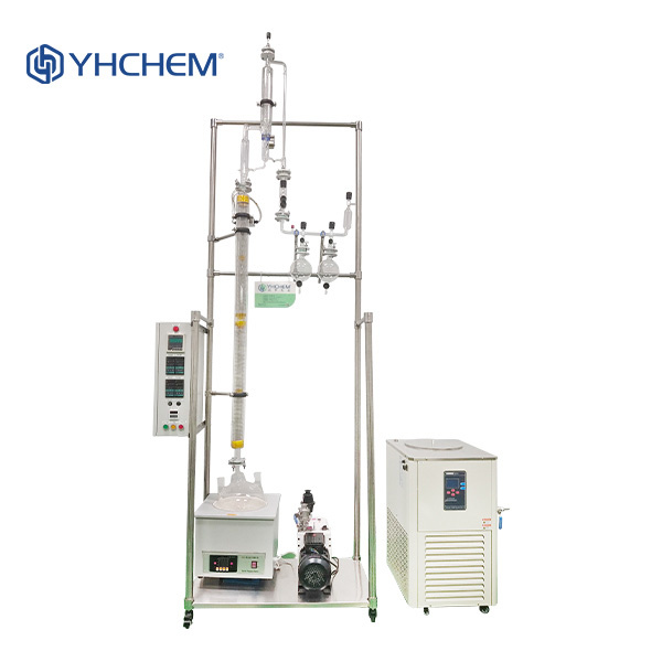 Troubleshooting common issues in laboratory distillation columns