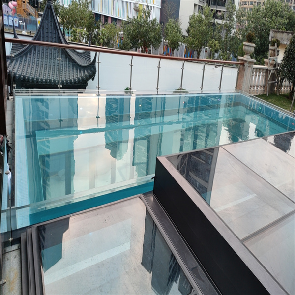 Panel Akrilik untuk Dinding Kolam