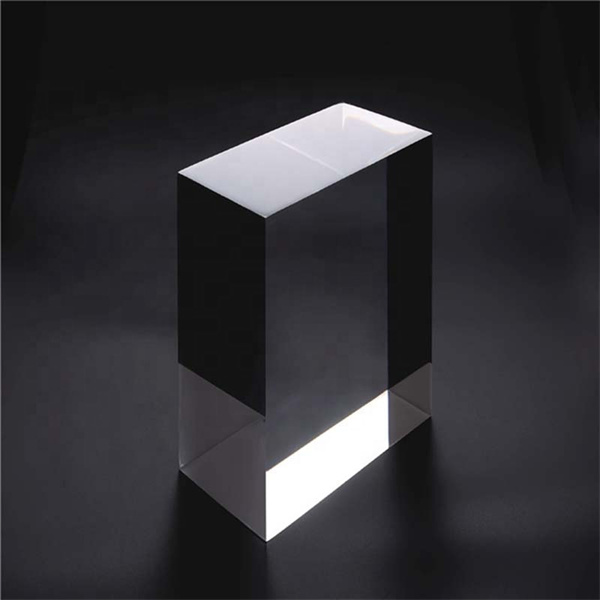 Экономичное решение для листов акрила с индивидуальной резкой