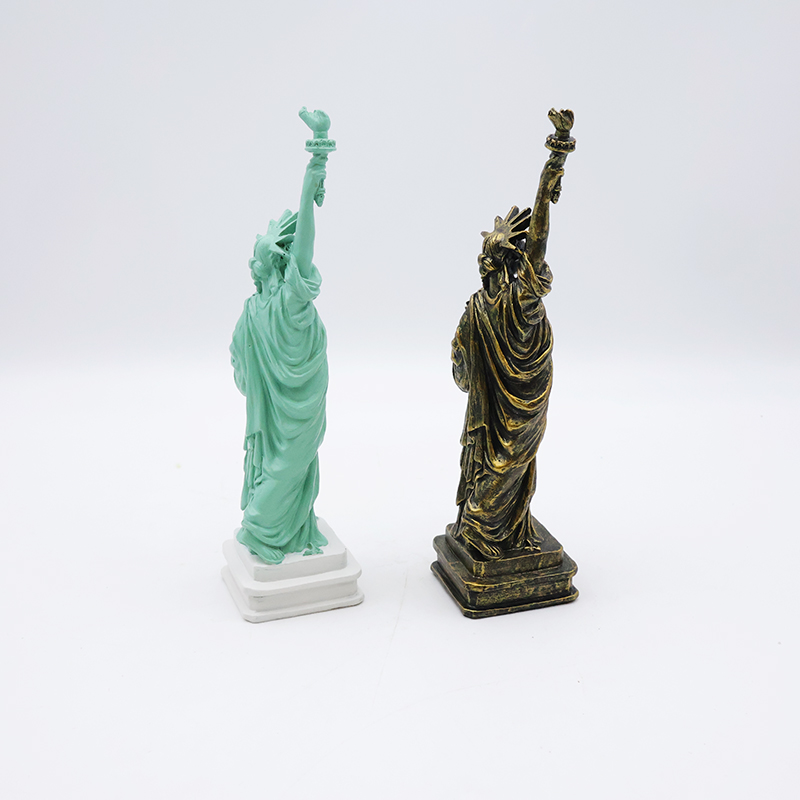 OEM Custom crafts home decoration miniature peripheral souvenir statue new resin Statue of Liberty figure figurines supplier