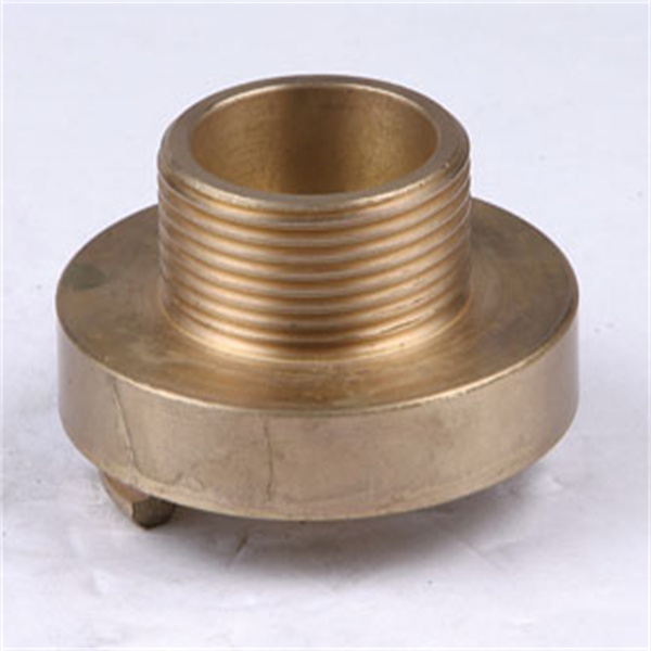 Ang papel ng mga kumpliyeng hydrant sa pagtitiyak ng suplay ng tubig noong mga emergency