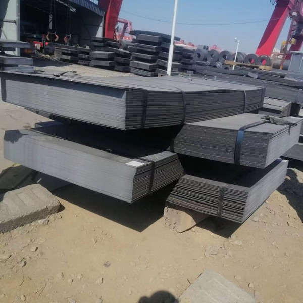 제조업에서 열간압연 강판의 응용