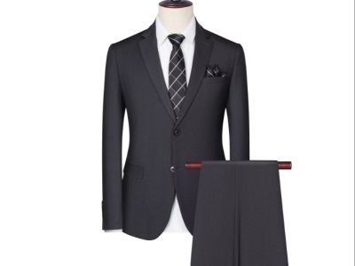Why Every Man Needs a Custom Suit (And How to Get One)